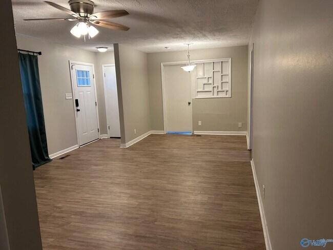 Building Photo - 3721 Broadmor Rd NW