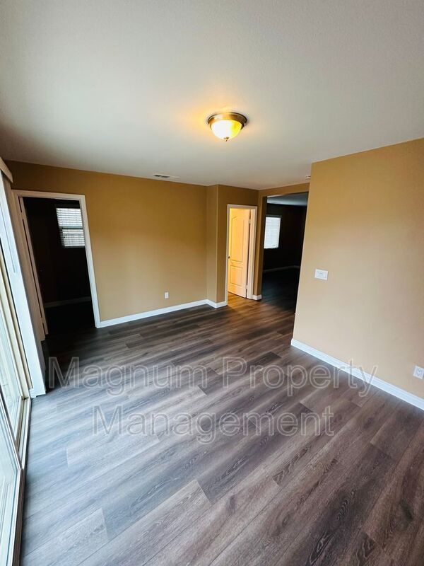 Building Photo - 34089 Dianthus Ln