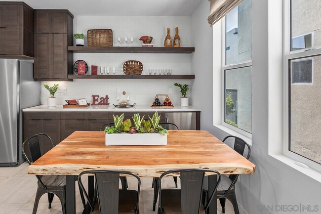 Second floor dining - 11058 Solstice Way