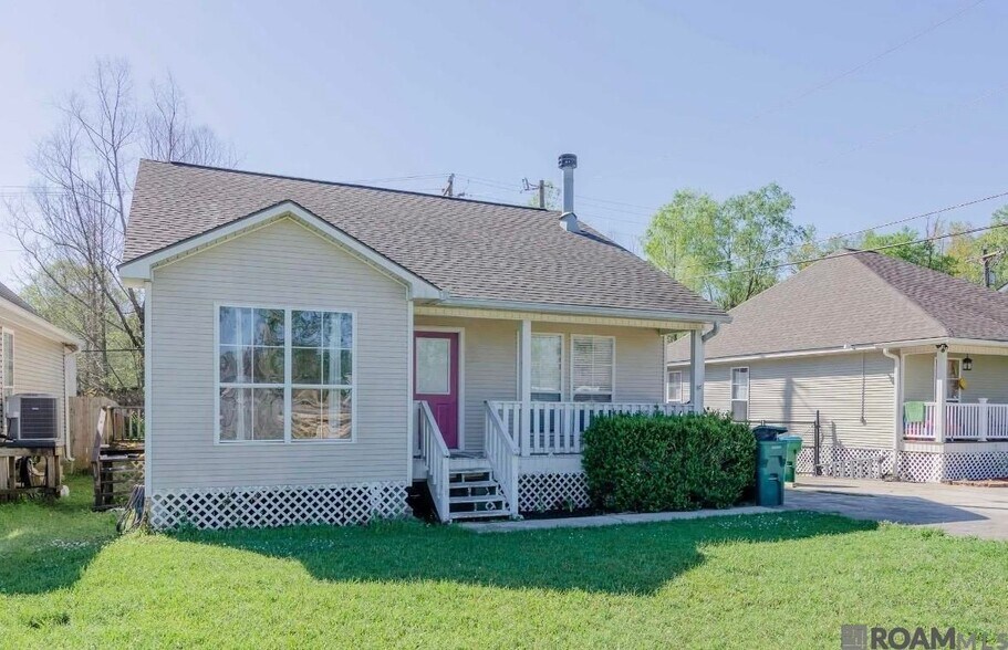 Building Photo - 25418 Homestead Dr