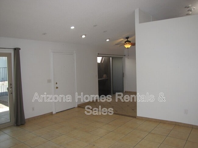 Building Photo - 2753 W Anklam Rd