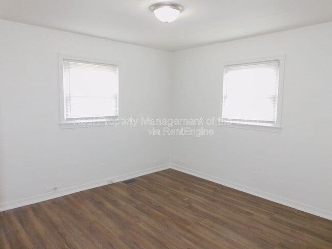Building Photo - 1434 Argonne Blvd