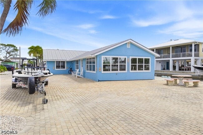 Building Photo - 2669 Coco Plum Dr