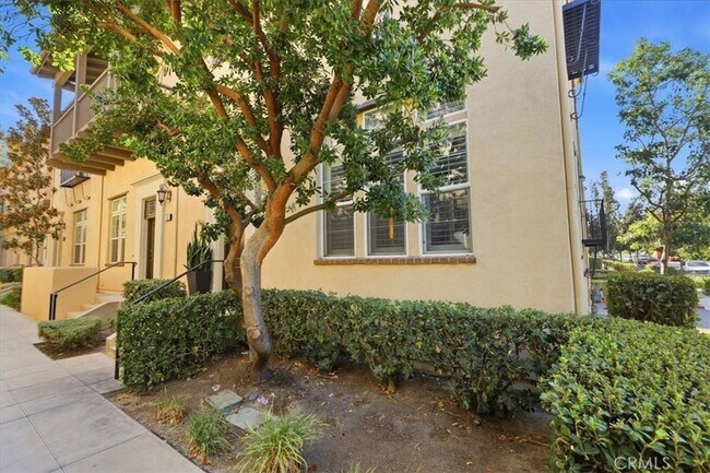 Building Photo - 4433 Owens St