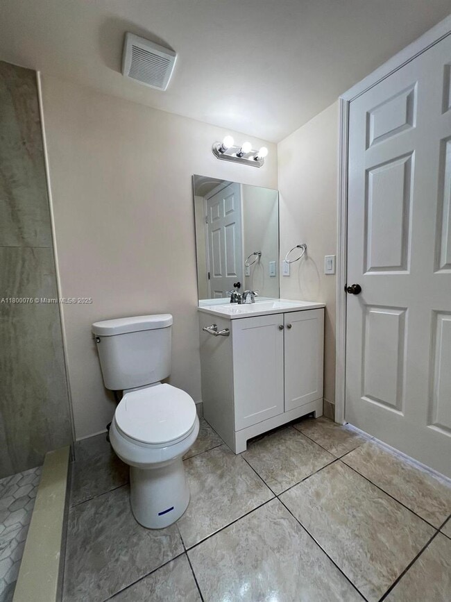Building Photo - 675 NW 85th Ct