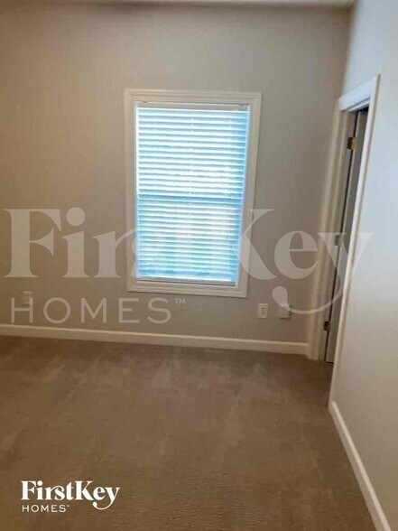 Building Photo - 1117 Sassafras Trail