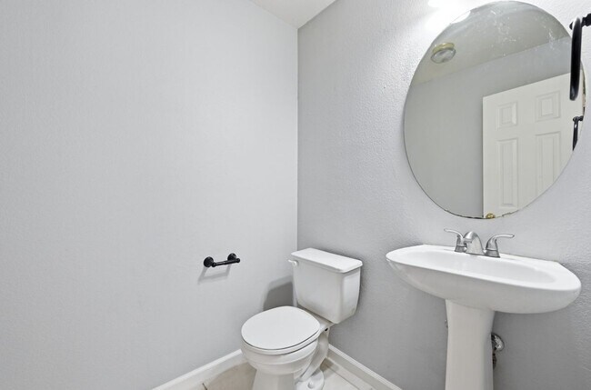 Building Photo - 2700 Cradle Rock Trl