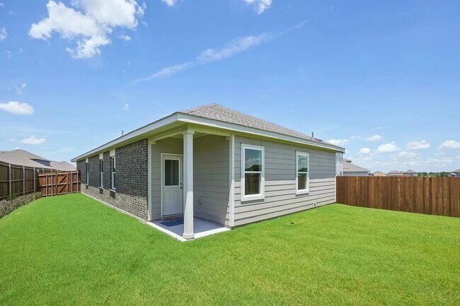 Building Photo - 5509 Hastings Ln