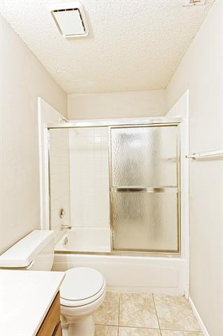 Building Photo - 1321 Overlook Dr