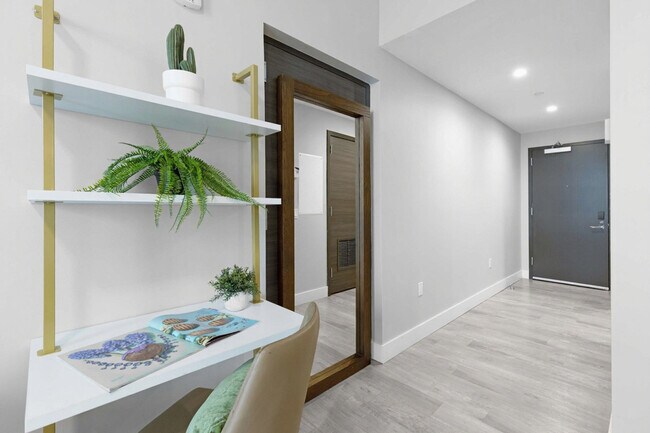 Building Photo - 777 N Ocean Dr