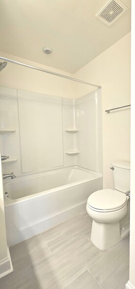 Building Photo - 1534 Cedar Tree Dr