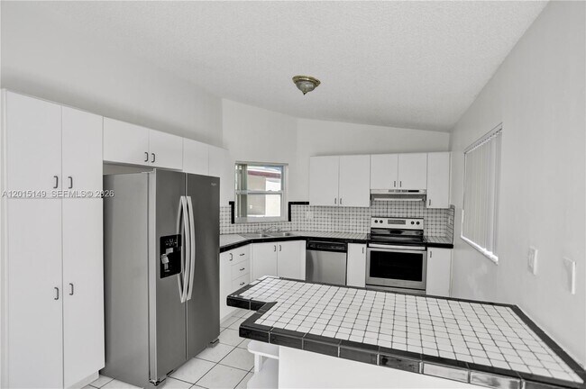 Building Photo - 11854 SW 210th St