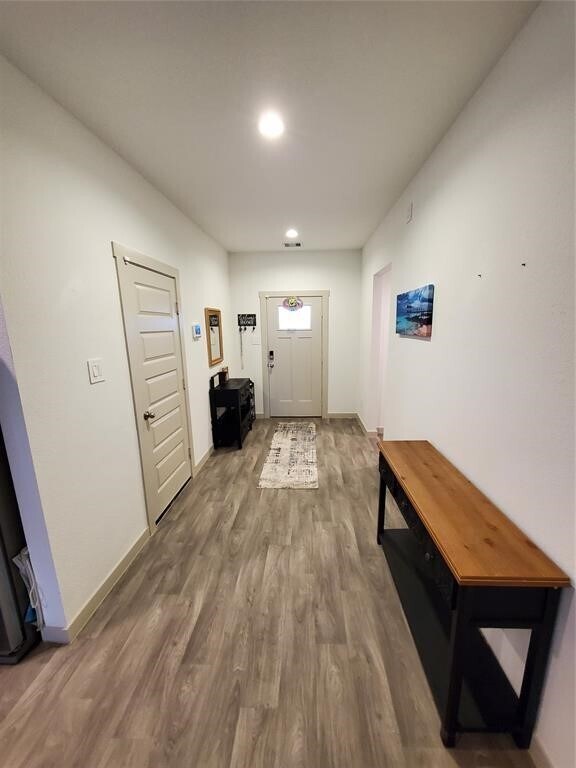Building Photo - 6910 Dell Vista Drive