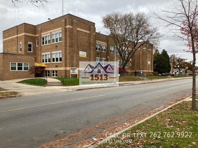 Building Photo - 2613 N 51st St