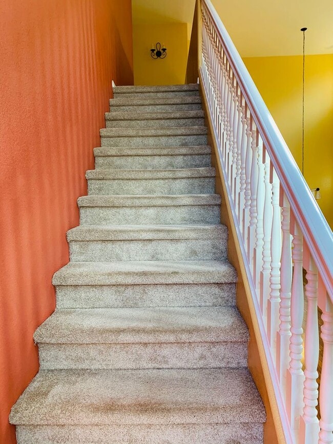 Building Photo - Beautiful Home In Rancho Sahuarita Located...