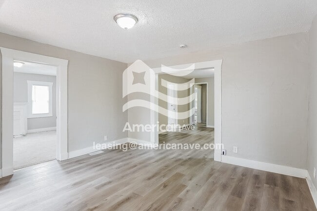 Building Photo - 4712 Terrace M