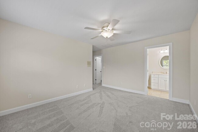 Building Photo - 5109 McCallum Mdws Dr