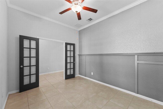 Building Photo - 8847 Morning Glow Dr