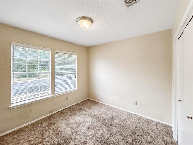Building Photo - 12107 Tanglebriar Trail