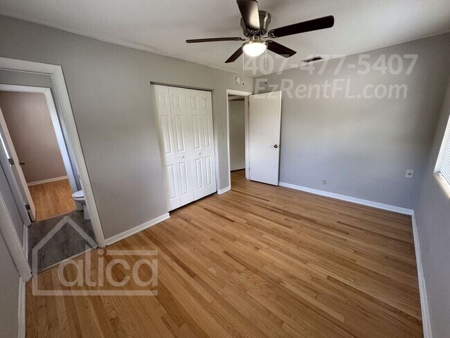 Building Photo - 1851 Ector Rd