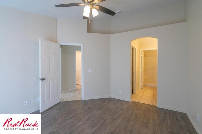 Building Photo - Charming 3 Bed, 2 Bath Home in the Heart of St. George!