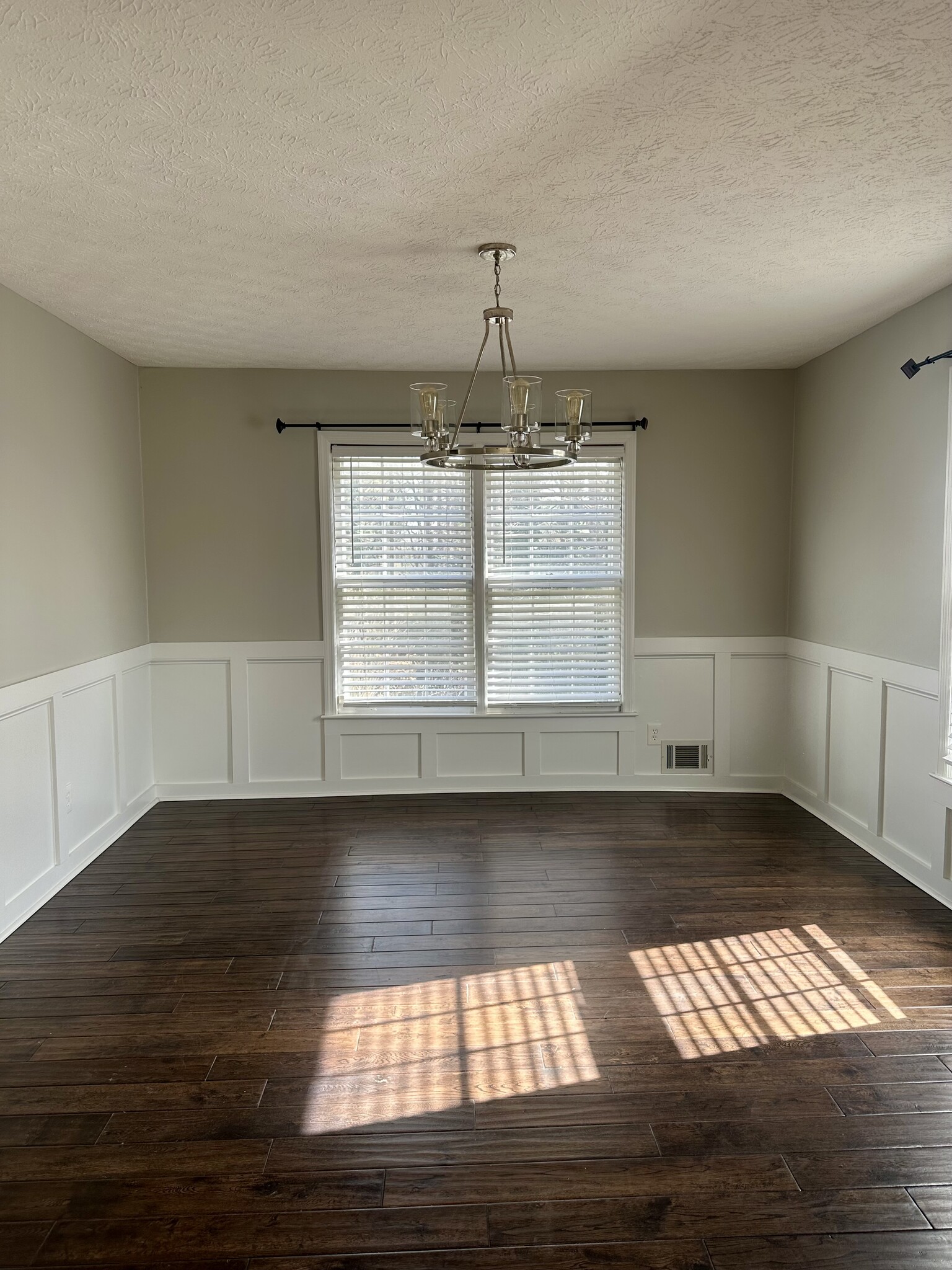 Dining room - 4570 Cain Creek Trl SW