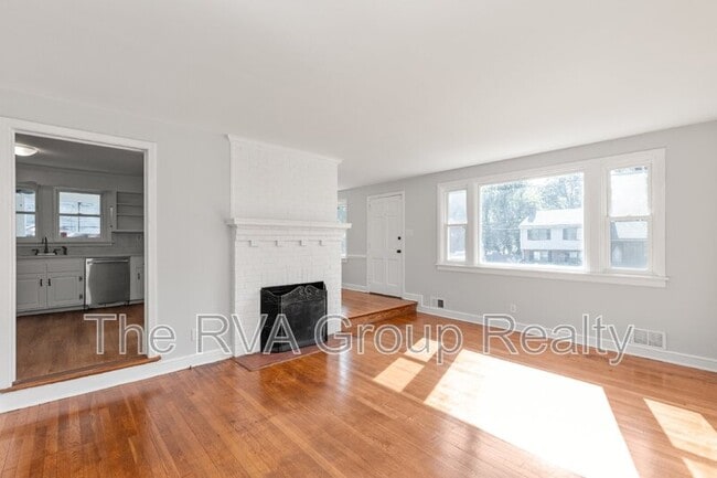 Building Photo - 6220 Debora Dr