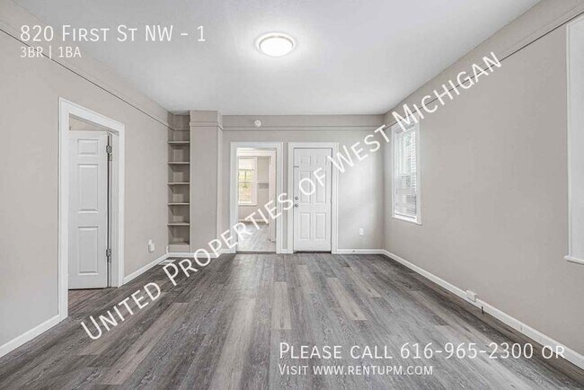 Building Photo - 820 First St NW-1