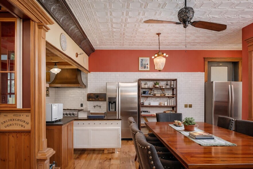 Building Photo - 316 Court St