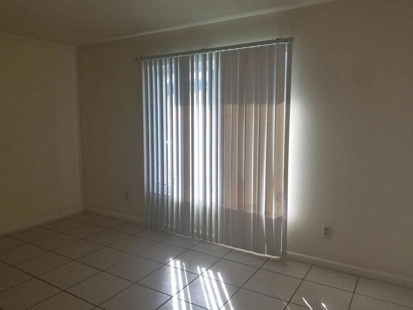 Building Photo - 3223-3225 SW Santa Barbara Pl