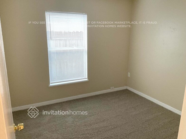 Building Photo - 2419 Parsons Pond Cir