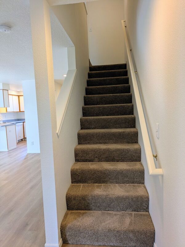 Building Photo - 17985 SW 115th Ave