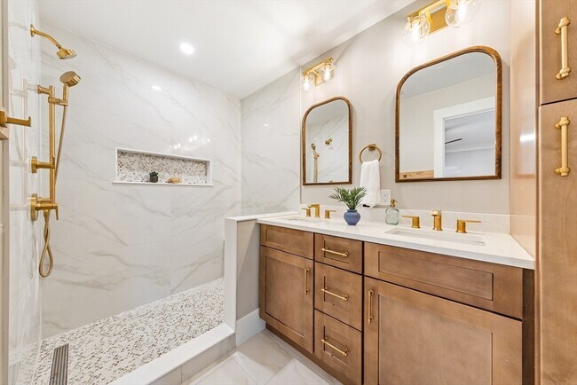 Building Photo - 110 Wilson Rd