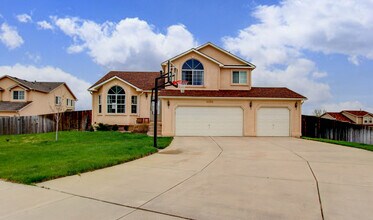 Building Photo - 4038 Pronghorn Meadows Cir