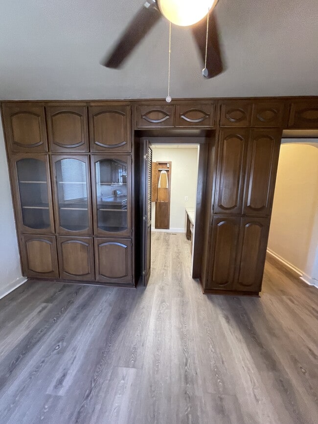 Building Photo - 1316 H St