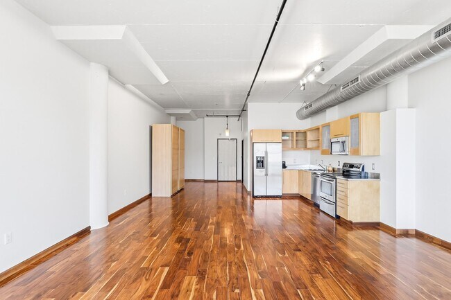 Building Photo - Available NOW!! Avenue Lofts Studio