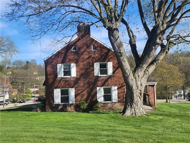 Building Photo - 43 N Watson Ave
