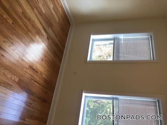 Building Photo - 3 Chauncy St