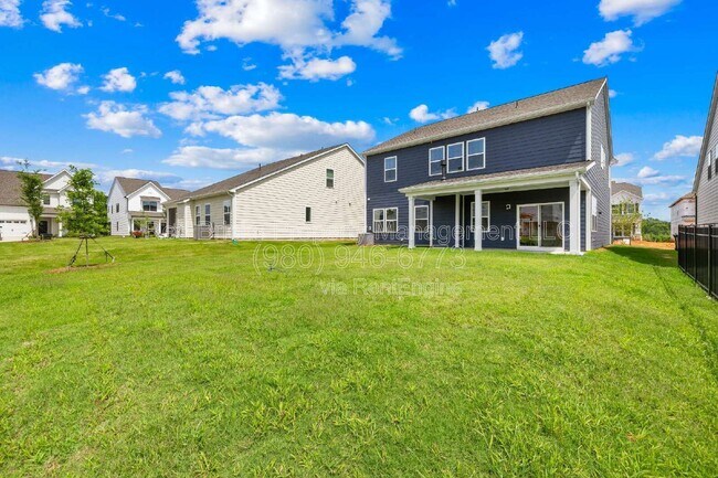 Building Photo - 9008 Catboat St