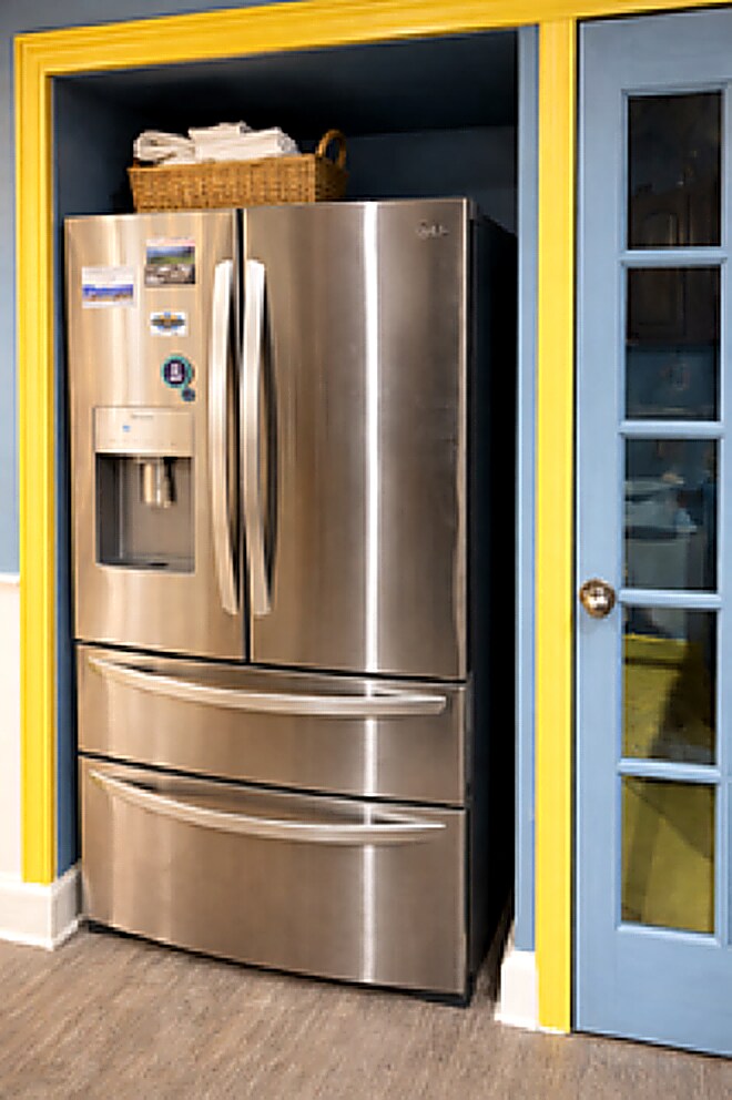 Stainless steel fridge - 1029 Washington Ave