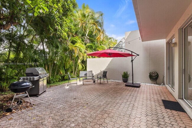 Building Photo - 4448 NW 98th Ave