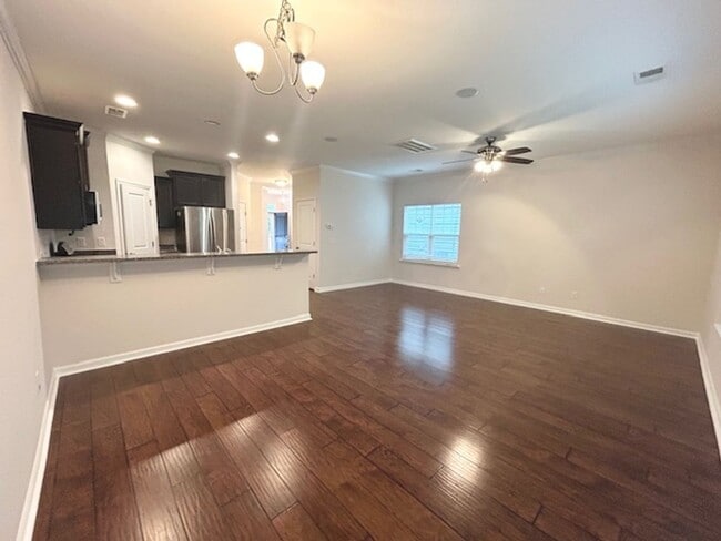 Building Photo - THE PERFECT LOCATION IN WEST COLUMBIA'S BR...