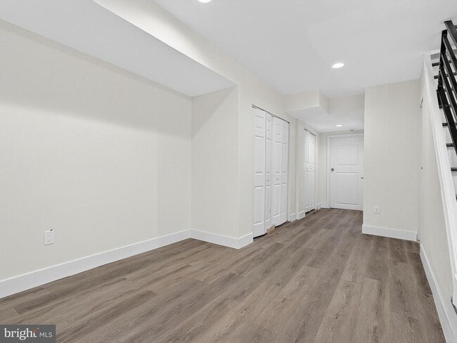 Building Photo - 3020 Euclid Ave