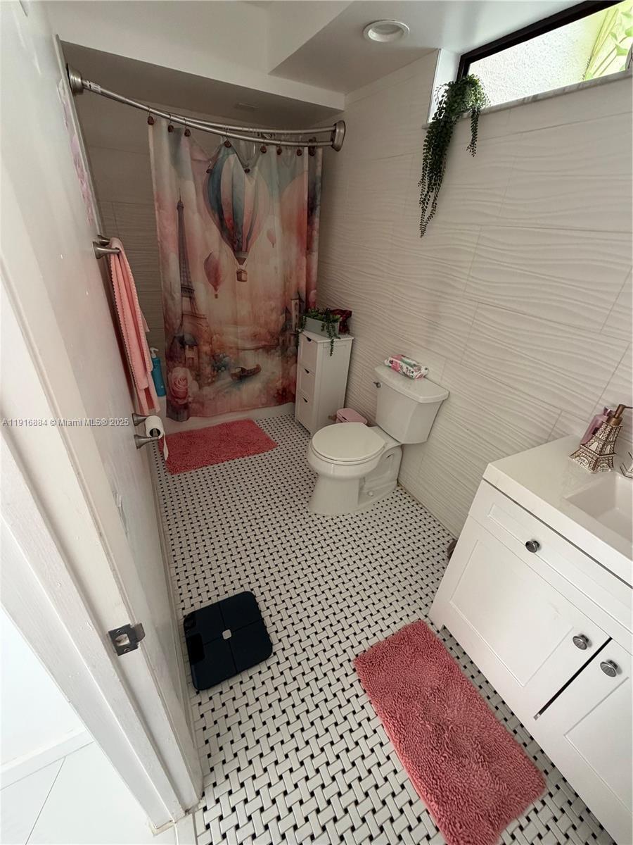 Building Photo - 13198 SW 10th Terrace Dr