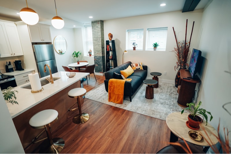 Primary Photo - 106-110 Hotel St