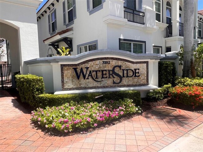 Building Photo - 3014 Waterside Cir