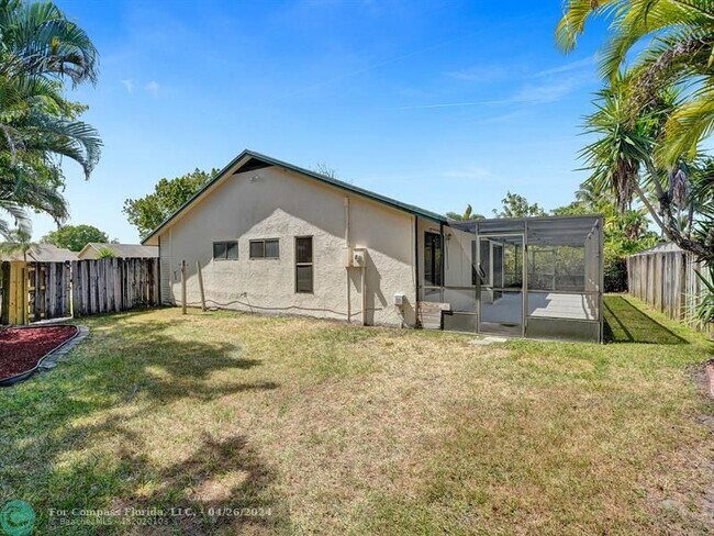 Building Photo - 3216 NW 105th Ave