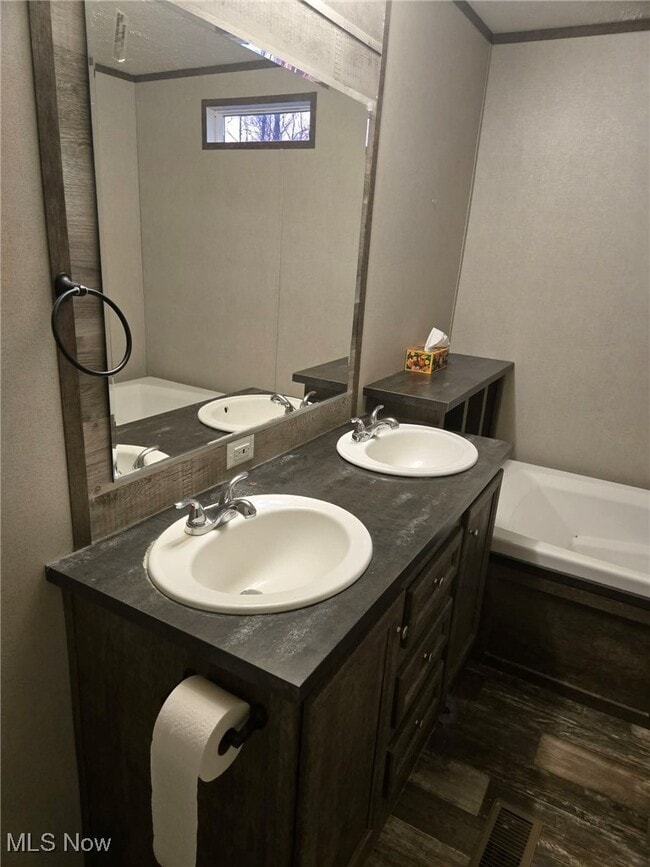 Building Photo - 2727 Finkle Hill Rd