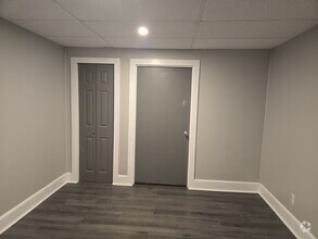 Building Photo - 47 Volturno St