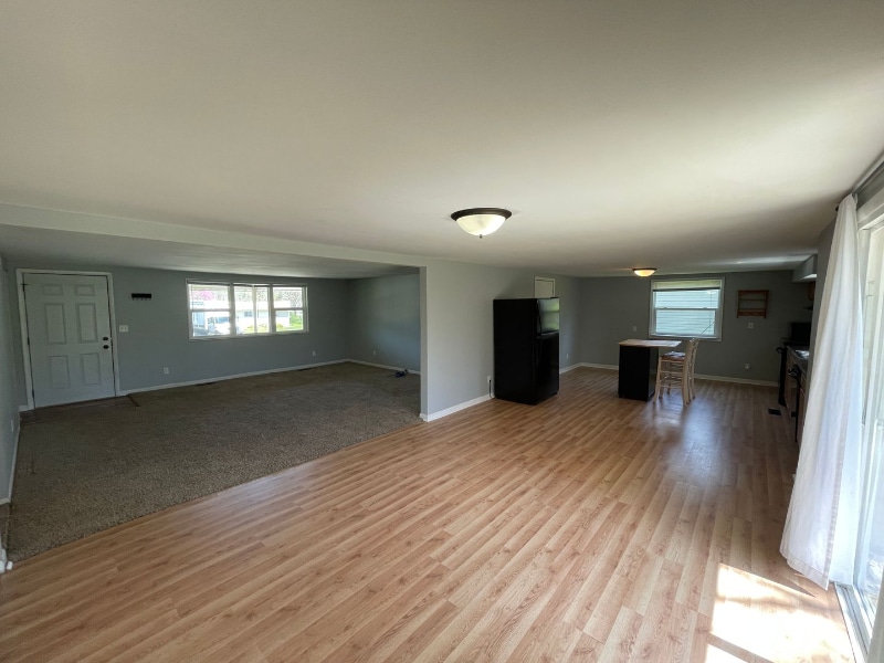 Building Photo - 2306 Deerwood Dr
